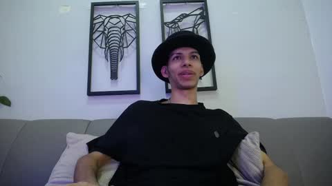 dylan_scotts online show from 10.06.25