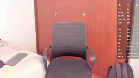 Bryan model independient online show from 02.02.25