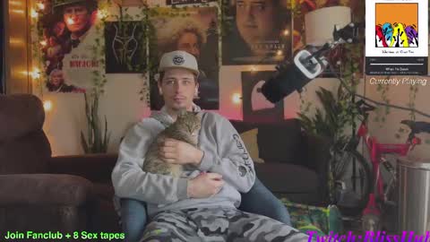 Snapshot of dylandaniel69 chatting on 03.12.25 Dylan Daniel 7.8 online show from 03.12.25