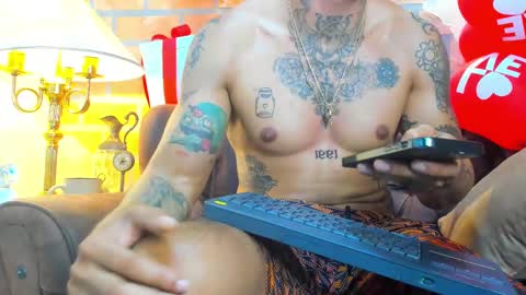 Snapshot of dylanstonne1 chatting on 02.09.25 D Y L A N online show from 02.09.25