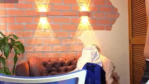 Snapshot of dylanstonne1 chatting on 10.12.25 D Y L A N online show from 10.12.25