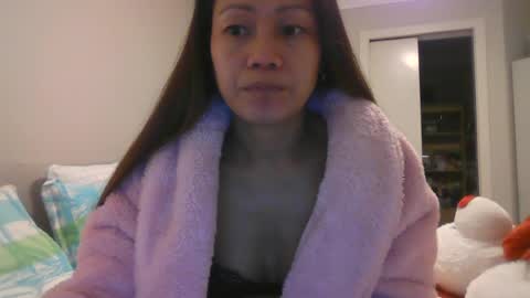dylene1986 online show from 07.30.26