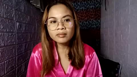 Snapshot of dynaq chatting on 01.28.25 dynaq online show from 01.28.25