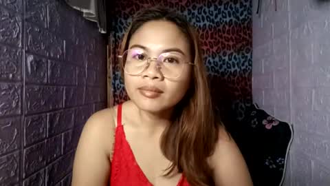 Snapshot of dynaq chatting on 02.14.25 dynaq online show from 02.14.25