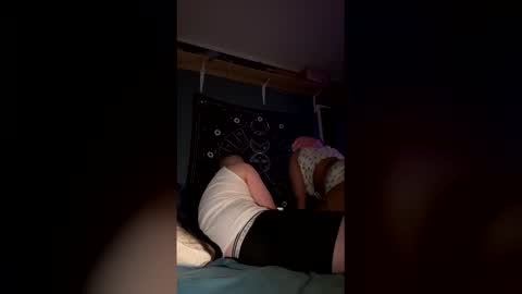 dyshaychick online show from 04.04.26