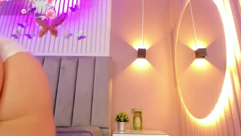 Juana online show from 03.11.25