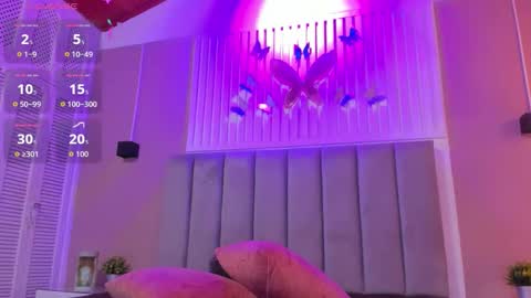 Juana online show from 09.10.25