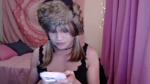 Ella online show from 05.16.26