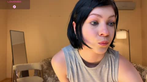 e1ara online show from 04.06.26