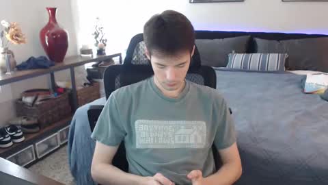 Alex online show from 04.27.26