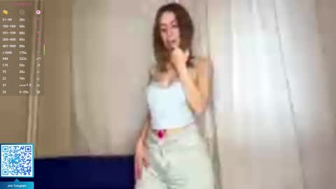 Snapshot of earthadobb chatting on 02.04.26 Emma online show from 02.04.26