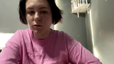 Snapshot of earthascritchfield chatting on 04.12.26 Rina online show from 04.12.26