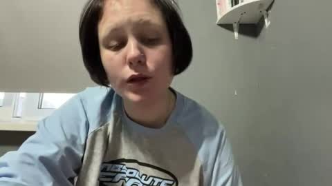 Snapshot of earthascritchfield chatting on 04.13.26 Rina online show from 04.13.26