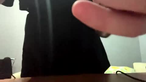 Snapshot of earthascritchfield chatting on 05.07.26 Rina online show from 05.07.26