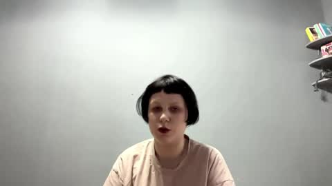 Snapshot of earthascritchfield chatting on 05.10.26 Rina online show from 05.10.26