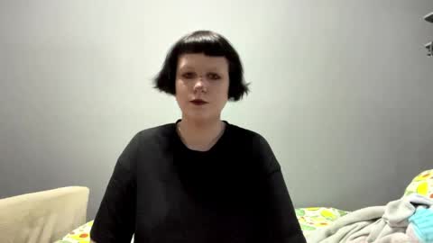 Snapshot of earthascritchfield chatting on 05.14.26 Rina online show from 05.14.26
