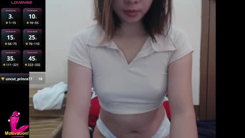 Snapshot of earthlypleasures chatting on 12.10.24 shaina online show from 12.10.24