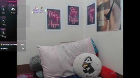 Snapshot of earthlypleasures chatting on 01.28.25 shaina online show from 01.28.25