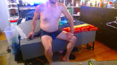 Snapshot of eastbayboy57 chatting on 06.12.26 eastbayboy57 online show from 06.12.26