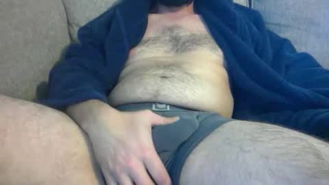 Snapshot of easywind321 chatting on 05.18.26 shawtytoohotty online show from 05.18.26