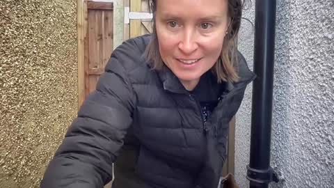 Nadia Ferreira  online show from 09.16.25