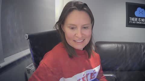 Nadia Ferreira  online show from 03.06.26