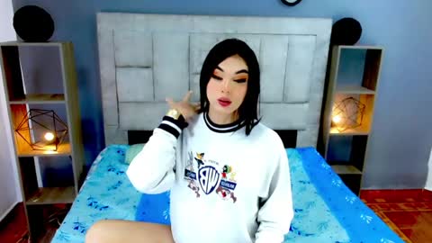 Snapshot of eban_dustan chatting on 06.16.26 Eban online show from 06.16.26