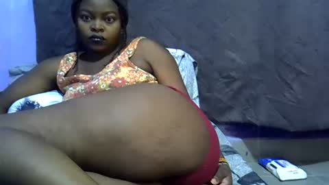 Snapshot of ebonicalprincess chatting on 07.05.26 ebonicalprincess online show from 07.05.26