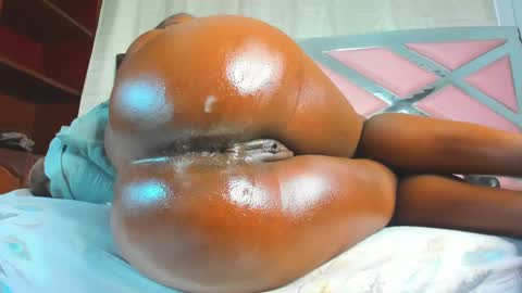 Snapshot of ebonnygoddess2 chatting on 03.01.25 2 online show from 03.01.25