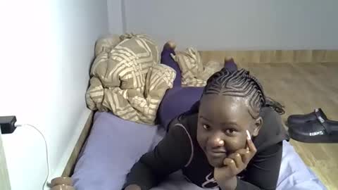 Queen online show from 04.05.26