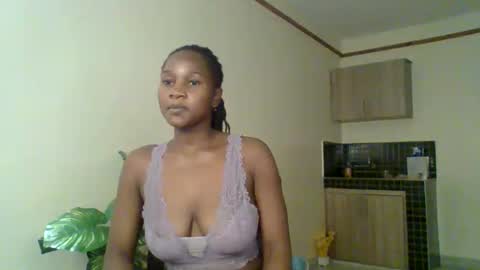 Snapshot of ebony4268 chatting on 05.21.26 Jedidah Achieng Ochieng online show from 05.21.26