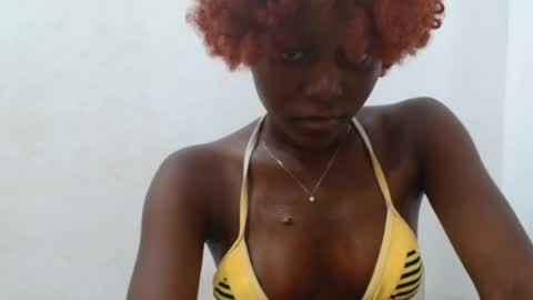 Snapshot of ebony7510 chatting on 06.06.26 Judith online show from 06.06.26