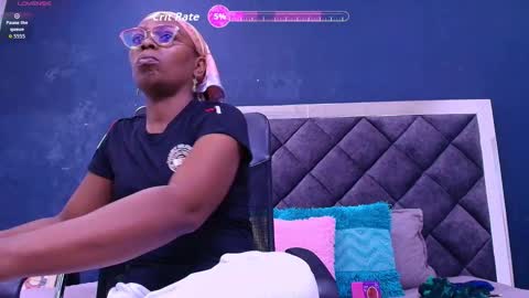 Snapshot of ebony__jheim chatting on 03.18.26 jheim online show from 03.18.26