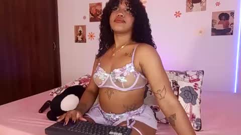 Snapshot of ebony_af chatting on 06.24.26 ebony_af online show from 06.24.26