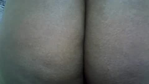 Snapshot of ebony_ana chatting on 06.18.26 ana online show from 06.18.26