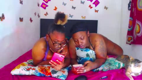 chayna smith online show from 10.10.25