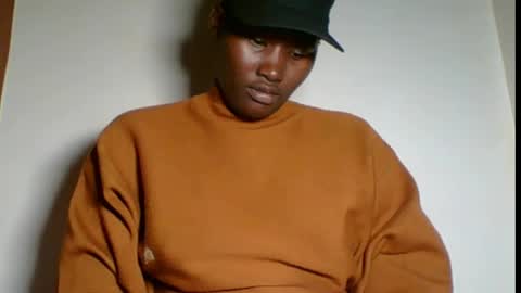 Snapshot of ebony_choco2 chatting on 04.11.26 ebony choco2 online show from 04.11.26