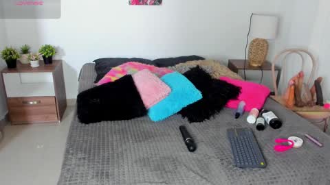 ebony_cute9 online show from 04.09.26