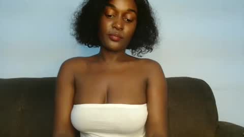 ebony online show from 09.22.25