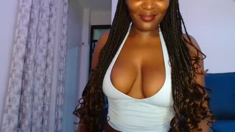 Snapshot of ebony_ghoddes chatting on 04.29.26 ebony online show from 04.29.26