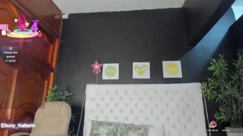 Snapshot of ebony_katterin chatting on 05.02.26 ebony_katterin online show from 05.02.26