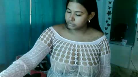Snapshot of ebony_luna1 chatting on 05.19.26 ebony_luna1 online show from 05.19.26