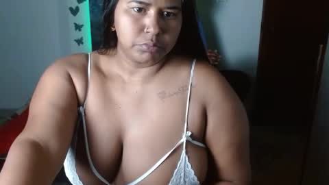 Snapshot of ebony_luna1 chatting on 06.16.26 ebony_luna1 online show from 06.16.26