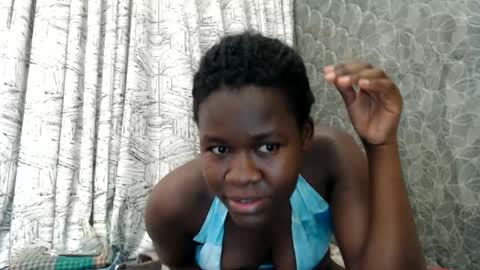 Snapshot of ebony_lynne chatting on 07.01.26 ebony_lynne online show from 07.01.26