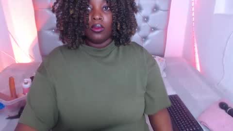 LINA  online show from 10.17.25