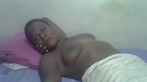 ebony_pearl59 online show from 11.18.25