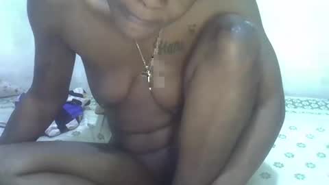 Snapshot of ebony_pearl59 chatting on 05.18.26 ebony_pearl59 online show from 05.18.26