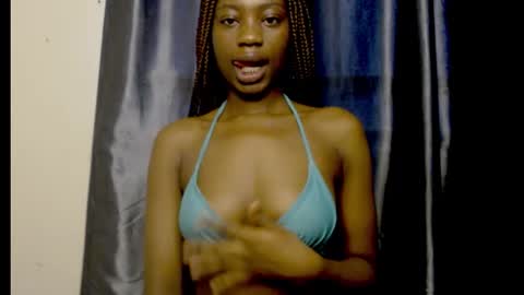 Ella online show from 10.18.25