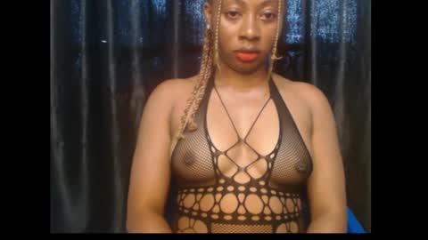 Snapshot of ebony_queenx chatting on 06.22.26 Queen online show from 06.22.26