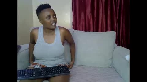 Snapshot of ebony_rubie chatting on 05.24.26 ebony_rubie online show from 05.24.26